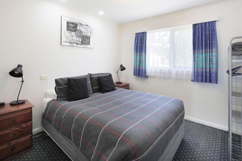 Georges Bay Apartments - Accommodation Perth 37