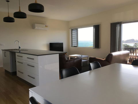 Couples Getaway On Bruny Island - Perth Resorts 31