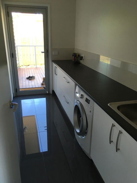 Couples Getaway On Bruny Island - Perth Resorts 2