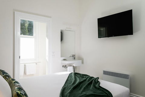 The Florance - Accommodation Perth 35