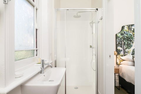 The Florance - Accommodation Perth 23