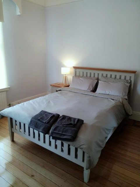 Riverbank Villa - Accommodation Perth 13