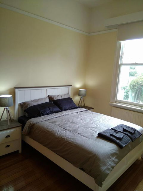 Riverbank Villa - Accommodation Perth 14
