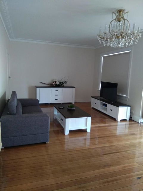 Riverbank Villa - Accommodation Perth 21