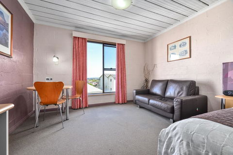 Balmoral On York - Accommodation Perth 0