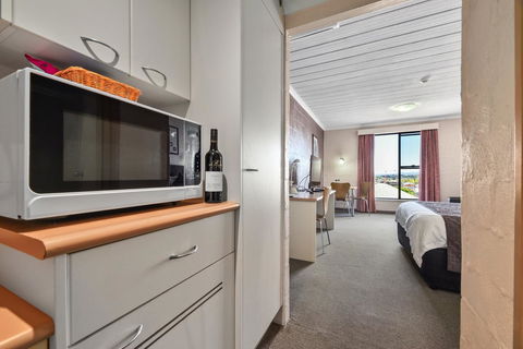 Balmoral On York - Accommodation Perth 7