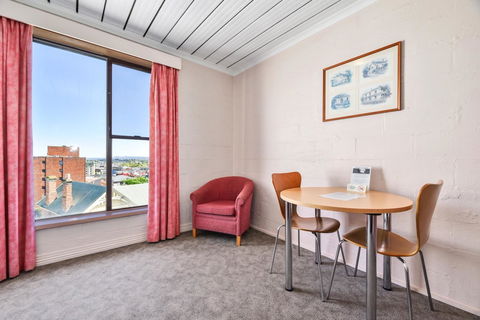 Balmoral On York - Accommodation Perth 3