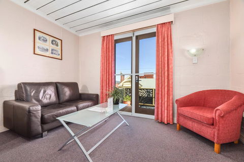 Balmoral On York - Accommodation Perth 1