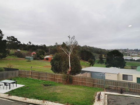 Youngtown Executive Apartments - 2BR Included, Free Parking & Wifi, Sofa Bed & Cot Fee Applies - Accommodation Perth 23