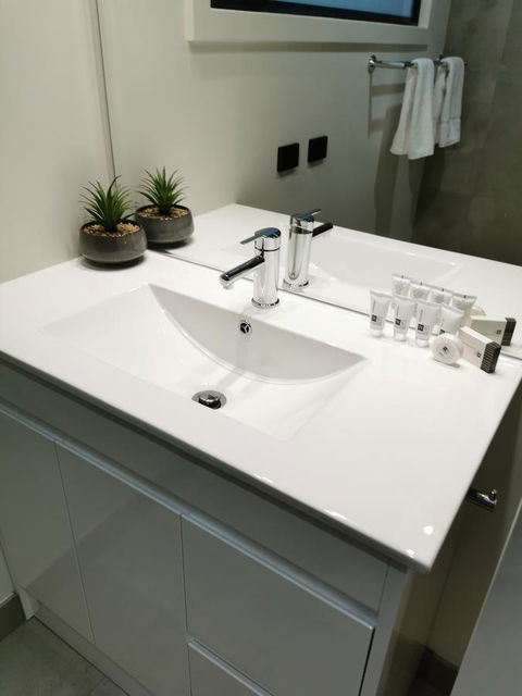 Youngtown Executive Apartments - 2BR Included, Free Parking & Wifi, Sofa Bed & Cot Fee Applies - Accommodation Perth 38