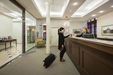 Launceston Central Apartment Hotel Official - Accommodation Perth 21