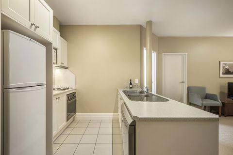 Launceston Central Apartment Hotel Official - Accommodation Perth 19