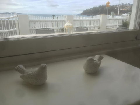 The Ultimate Beach House - Accommodation Perth 18