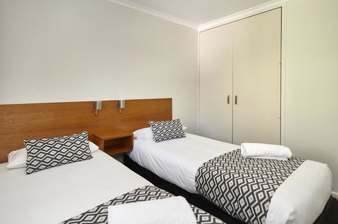 Elphin Serviced Apartments - Accommodation Perth 24