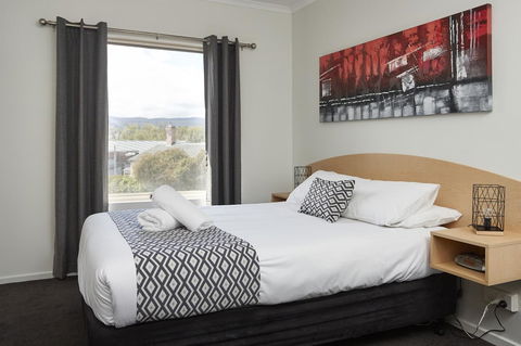 Elphin Serviced Apartments - Accommodation Perth 34