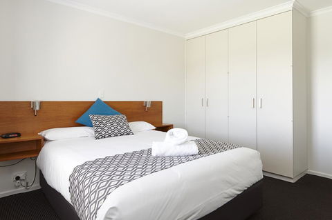 Elphin Serviced Apartments - Accommodation Perth 25