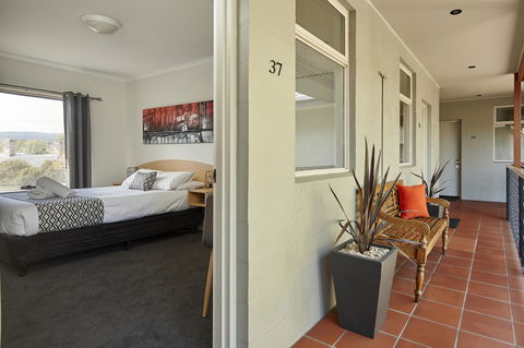 Elphin Serviced Apartments - Accommodation Perth 35