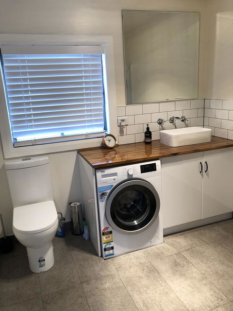 Apartment 5ive - Accommodation Perth 3