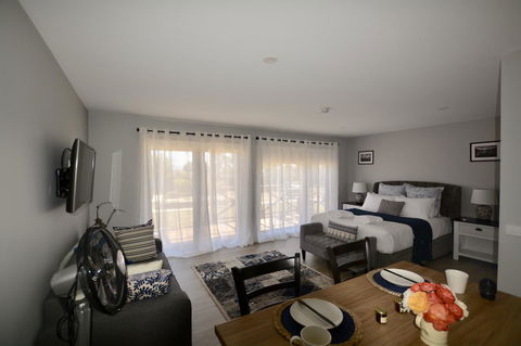 Harrison Grove - Accommodation Perth 29