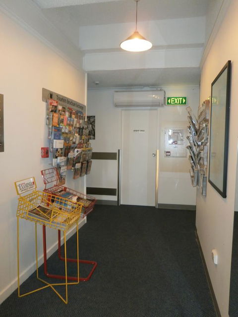 Adina Place Motel Apartments - Perth Resorts 18