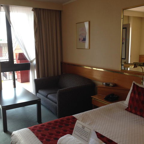 Commodore Regent - Accommodation Perth 12