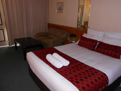 Commodore Regent - Accommodation Perth 32