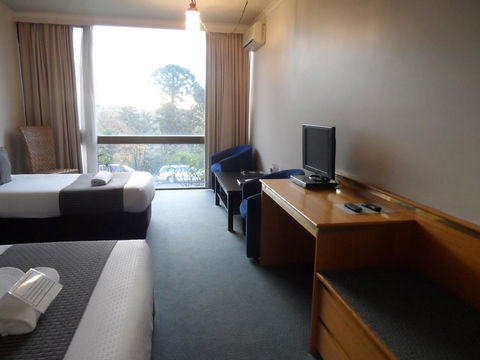 Commodore Regent - Accommodation Perth 42