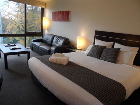 Commodore Regent - Accommodation Perth 0