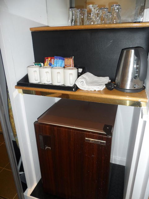 Commodore Regent - Accommodation Perth 18