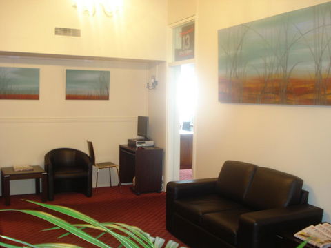 Commodore Regent - Accommodation Perth 33