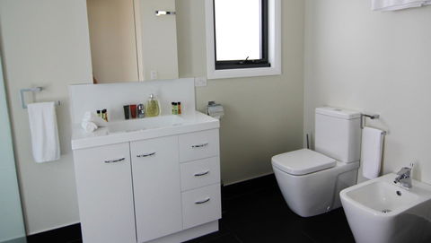 SEA EAGLE COTTAGE Amazing Views Of Bay Of Fires - Accommodation Perth 28