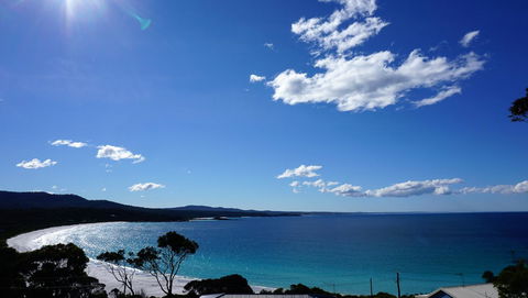 SEA EAGLE COTTAGE Amazing Views Of Bay Of Fires - Accommodation Perth 18