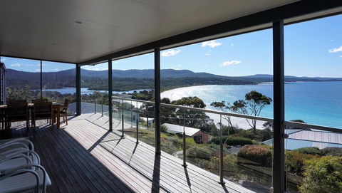 SEA EAGLE COTTAGE Amazing Views Of Bay Of Fires - Accommodation Perth 0