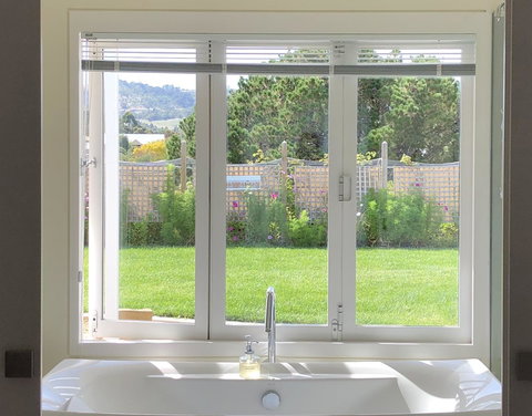 Richmond Bridge Accommodation â€œTwo The Bridgeâ€ - Perth Resorts 13