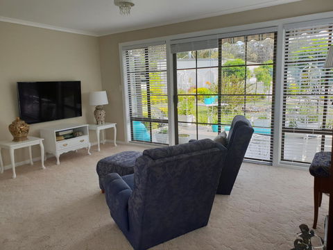 Garden By The Beach - Gateway To The East Coast, Close To Airport - Accommodation Perth 5