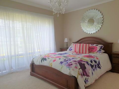 Garden By The Beach - Gateway To The East Coast, Close To Airport - Accommodation Perth 2
