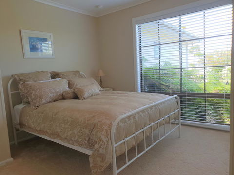 Garden By The Beach - Gateway To The East Coast, Close To Airport - Accommodation Perth 3