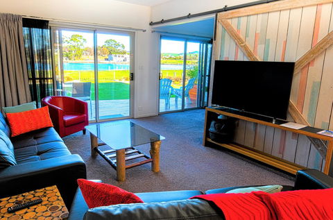 Ulverstone River Edge HolidayApartments - Accommodation Perth 6