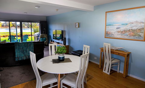 Ulverstone River Edge HolidayApartments - Accommodation Perth 9