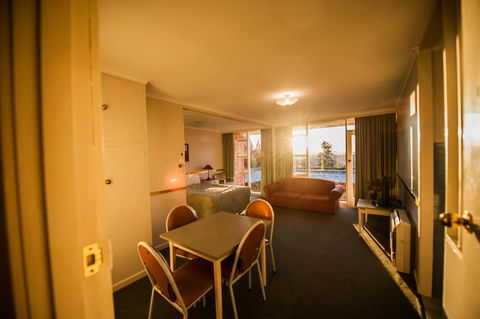 Parklane Motel - Accommodation Perth 0