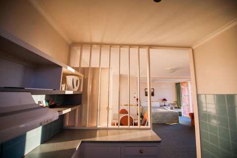 Parklane Motel - Accommodation Perth 4