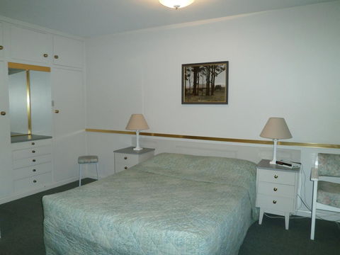 Parklane Motel - Accommodation Perth 38