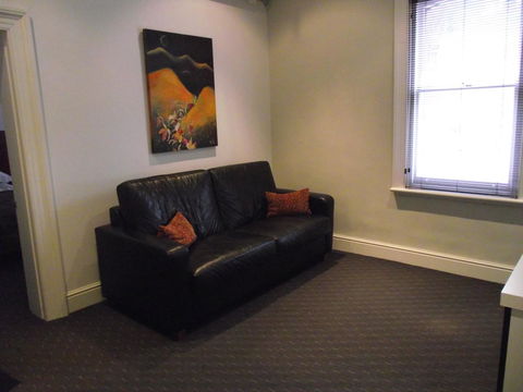 Auldington Hotel - Perth Resorts 34
