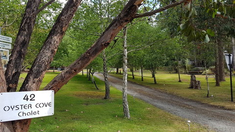 Oyster Cove Chalet - Perth Resorts 14