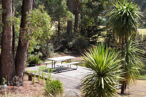 Oyster Cove Chalet - Perth Resorts 24