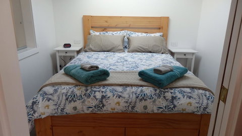 Karoola Cottage Self Contained - Accommodation Perth 8