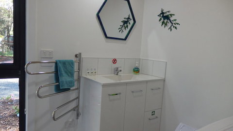 Karoola Cottage Self Contained - Accommodation Perth 7