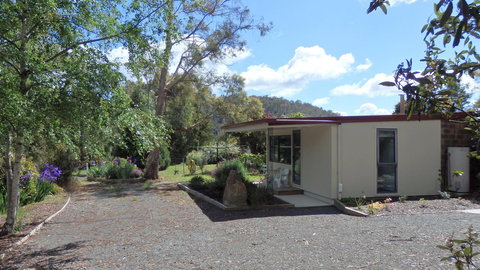 Karoola Cottage Self Contained - Accommodation Perth 10