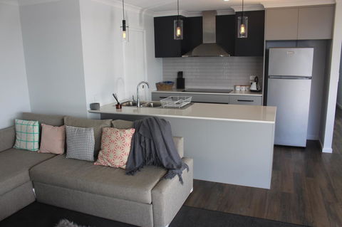 Hilltop Ocean Views å±±é¡¶æµ·æ™¯ - Accommodation Perth 1