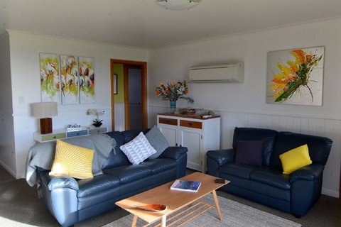 Beach Break Bicheno - Perth Resorts 11